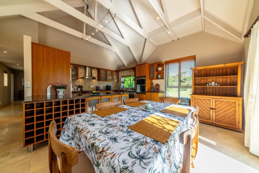 To Let 2 Bedroom Property for Rent in Onder Papegaaiberg Western Cape